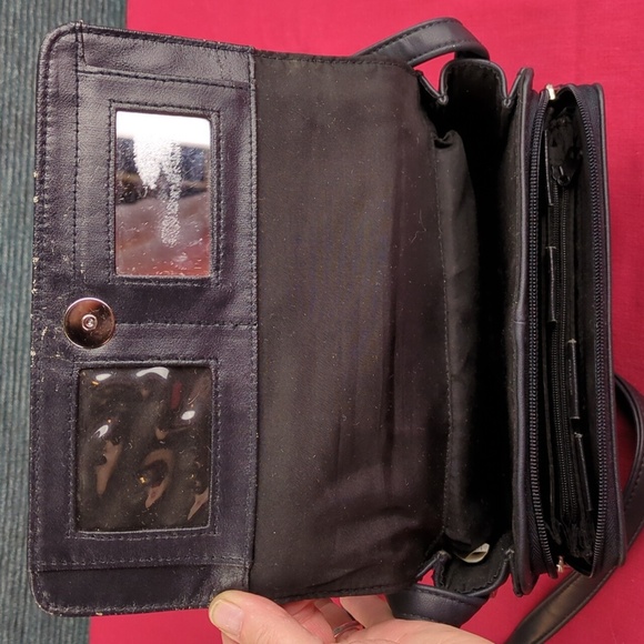Worthington Crossbody Wallet Bag - Picture 7 of 16